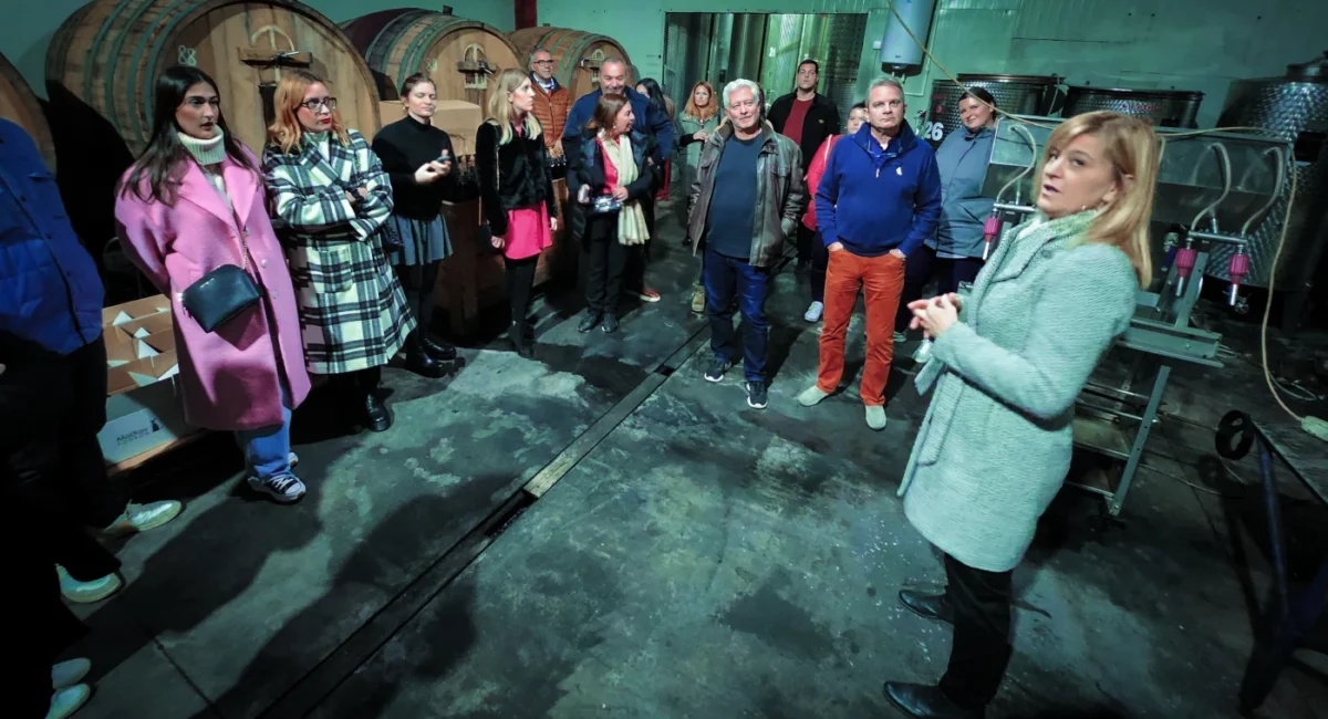 20221103_195158 copy